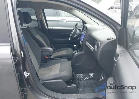 2015 Jeep Compass Sport z USA, uszkodzony, nr VIN 1C4NJCBA8FD170571